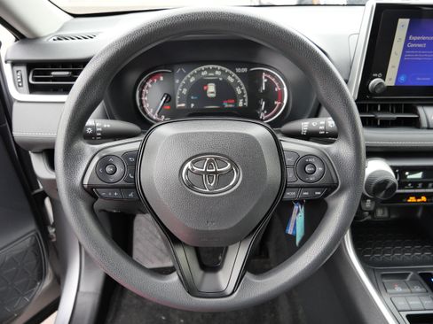 Used 2023 Toyota RAV4 LE image 26