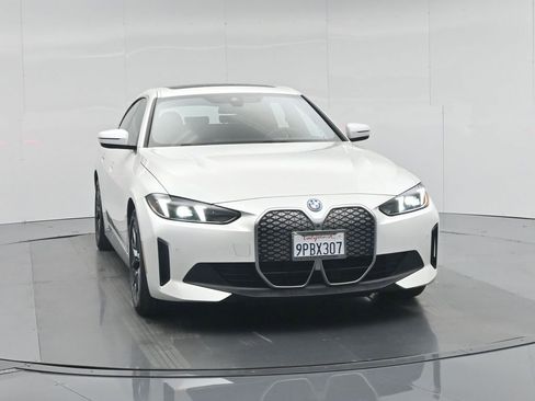 Used 2025 BMW i4 eDrive40 image 59