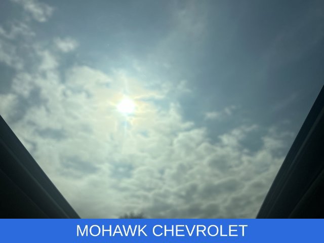 Used 2020 Chevrolet Silverado 1500 LTZ w/ LTZ Premium Package AWD/4WD image 25
