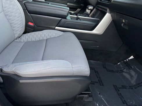 Used 2024 Toyota Tundra SR5 image 31
