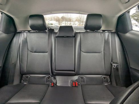 Used 2024 Toyota Prius XLE image 19