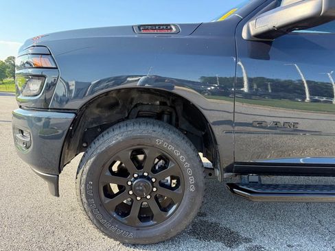 Used 2025 RAM 2500 Big Horn AWD/4WD image 23