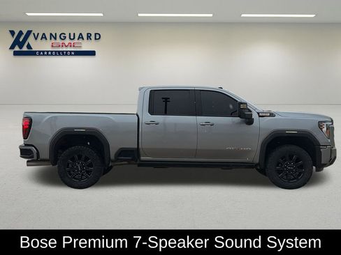Used 2024 GMC Sierra 2500 AT4 w/ AT4 Premium Plus Package AWD/4WD image 9