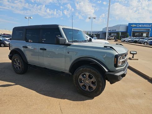 Used 2023 Ford Bronco Big Bend AWD/4WD image 9