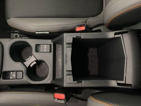 Used 2025 Subaru Forester Sport image 26