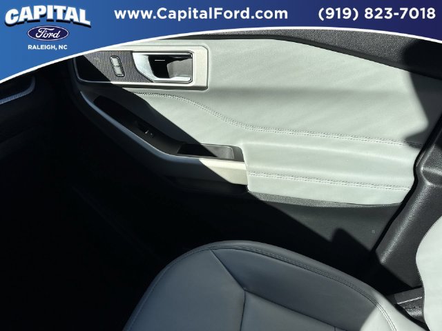 Certified 2021 Ford Explorer XLT w/ Equipment Group 202A AWD/4WD image 28