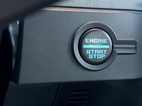 Certified 2024 Ford Bronco Badlands image 24