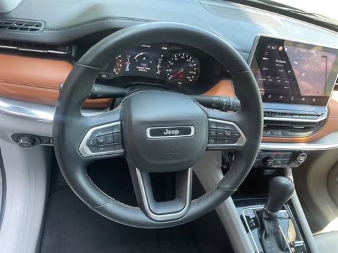 Used 2022 Jeep Compass Limited AWD/4WD image 27
