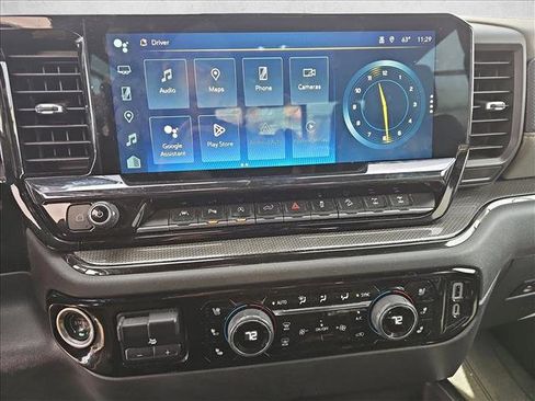 Used 2023 Chevrolet Silverado 1500 ZR2 w/ Technology Package image 19