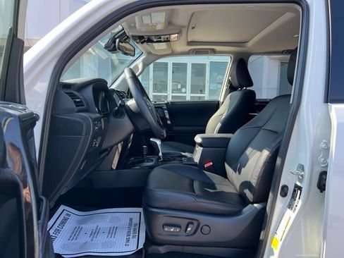 Used 2023 Toyota 4Runner TRD Off-Road Premium image 10