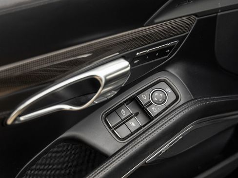 Certified 2014 Porsche 911 Turbo S image 23