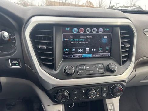 Used 2019 GMC Acadia SLT image 10