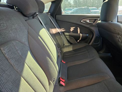 Used 2015 Chrysler 200 LX image 12