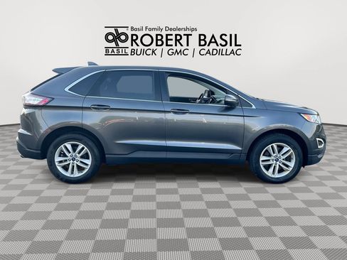 Used 2018 Ford Edge SEL w/ Equipment Group 201A AWD/4WD image 9