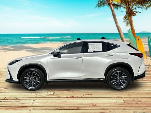 Used 2025 Lexus NX 350h AWD w/ Accessory Package (2T) image 3