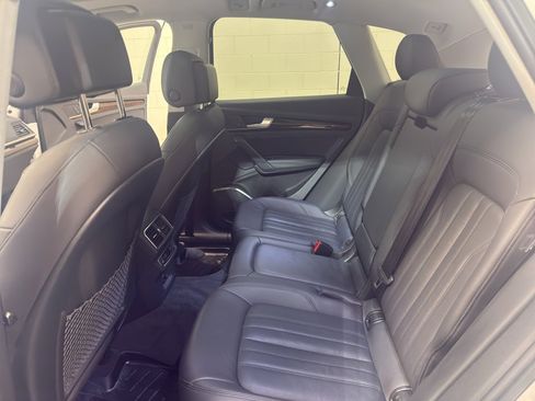 Used 2018 Audi Q5 2.0T Premium Plus w/ Premium Plus Package image 31