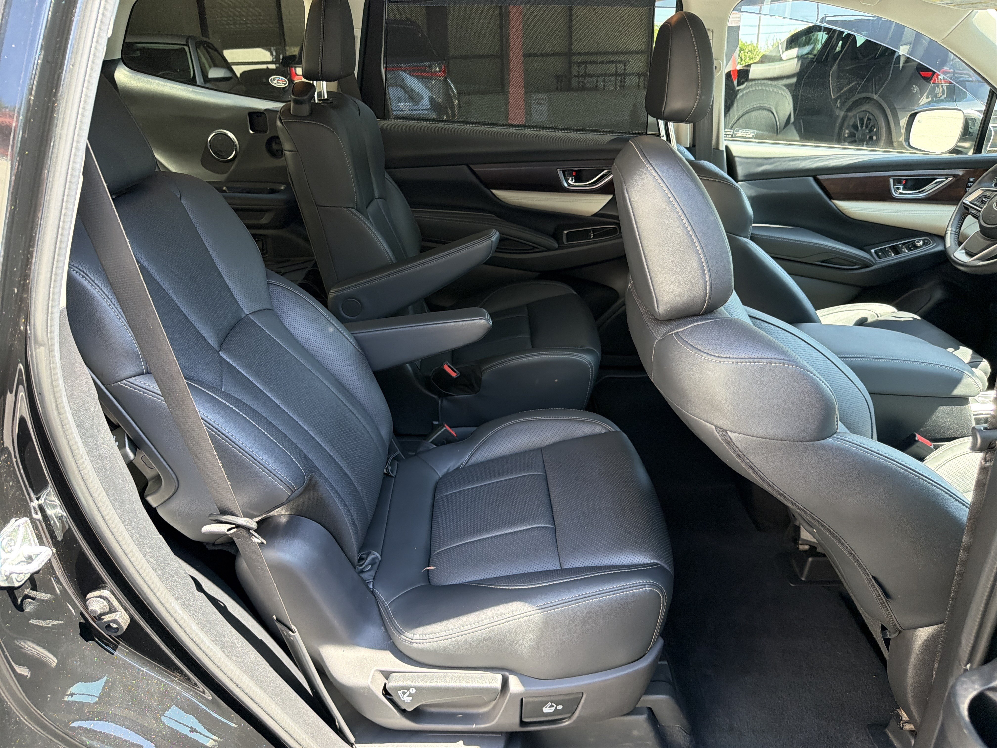 Used 2022 Subaru Ascent Touring AWD/4WD image 15