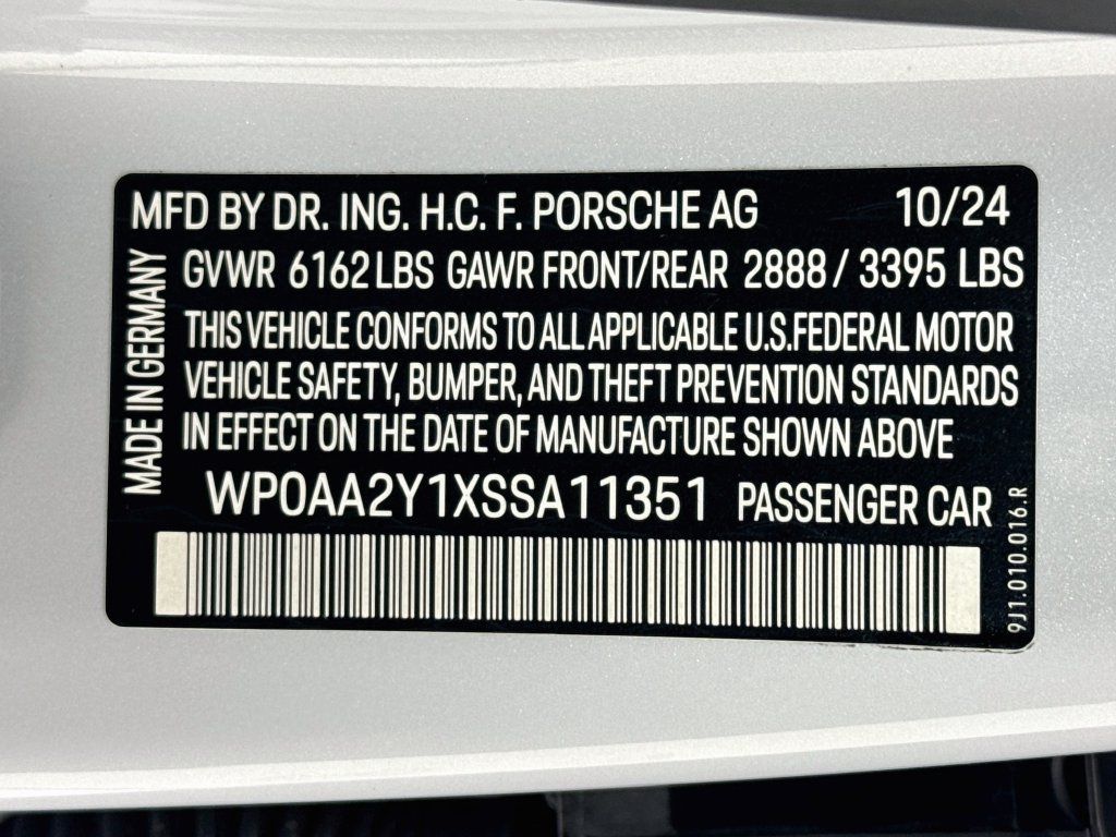 Certified 2025 Porsche Taycan RWD image 33