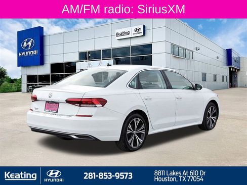 Used 2022 Volkswagen Passat 2.0T SE image 5