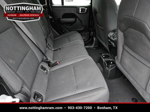 Used 2022 Jeep Gladiator Sport AWD/4WD image 30