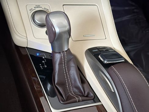 Used 2017 Lexus ES 350 w/ Luxury Package FWD image 23