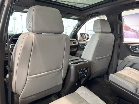 Used 2023 Chevrolet Tahoe Z71 w/ Luxury Package image 48