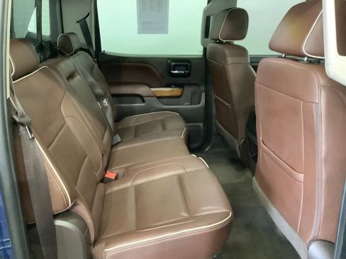 Used 2018 Chevrolet Silverado 1500 High Country w/ High Desert Package image 30