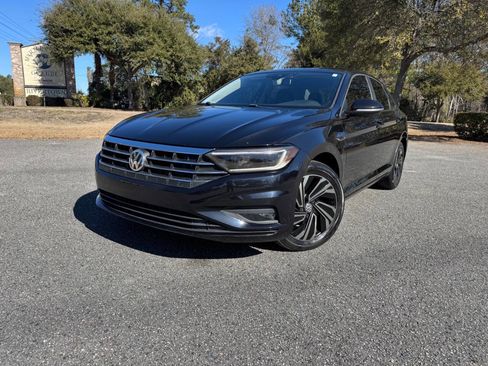 Used 2019 Volkswagen Jetta SEL Premium image 30