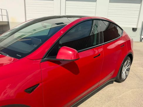Used 2023 Tesla Model Y Long Range AWD/4WD image 15
