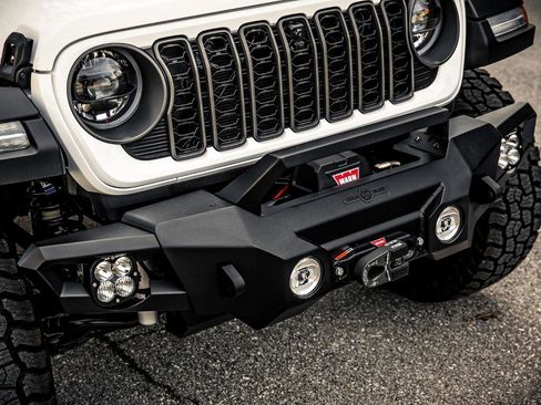 New 2026 Jeep Wrangler Unlimited Rubicon w/ Technology Group image 9