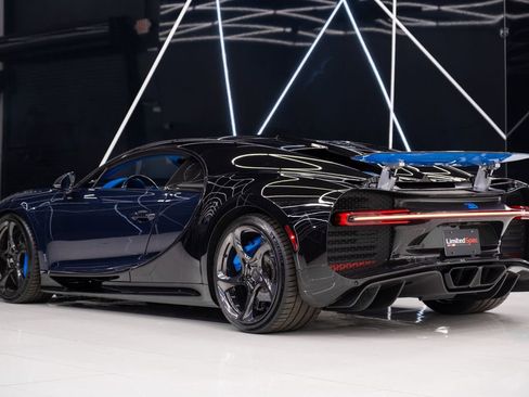 Used 2018 Bugatti Chiron image 12