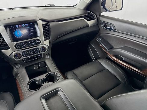 Used 2020 GMC Yukon XL SLT w/ Value Plus Edition RWD image 25