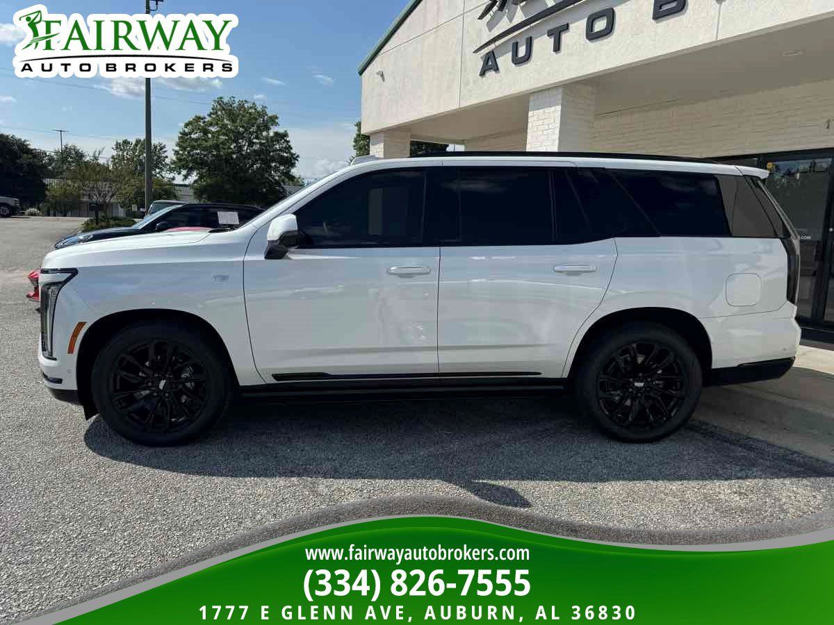 Used 2025 Cadillac Escalade Sport w/ Touring Package AWD/4WD image 9