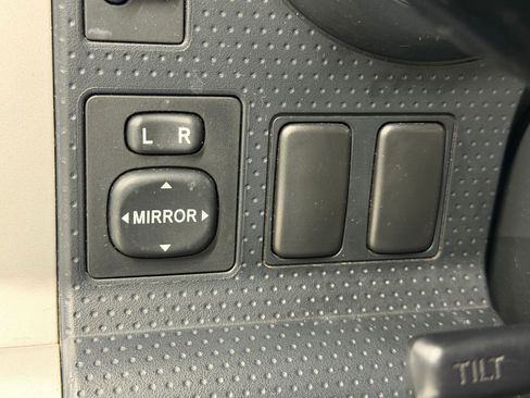 Used 2008 Toyota FJ Cruiser 4WD image 14