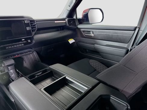 New 2026 Toyota Tundra SR5 AWD/4WD image 21