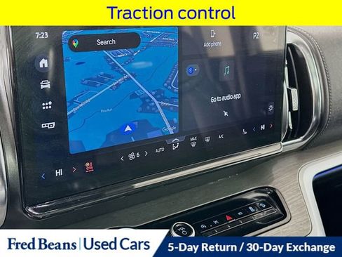 Certified 2025 Ford Expedition Max Platinum image 19