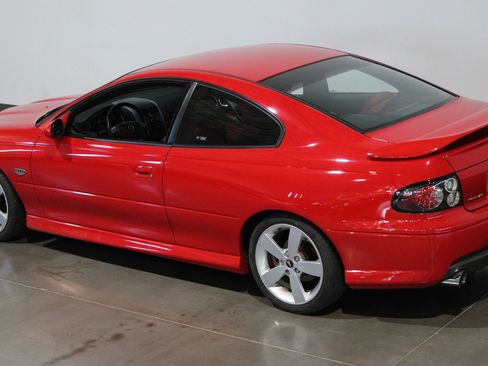 Used 2006 Pontiac GTO RWD image 21