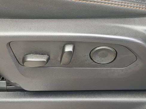 Certified 2025 GMC Sierra 2500 AT4 w/ AT4 Premium Plus Package image 24