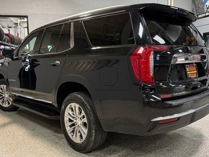 Used 2023 GMC Yukon SLT w/ SLT Premium Package