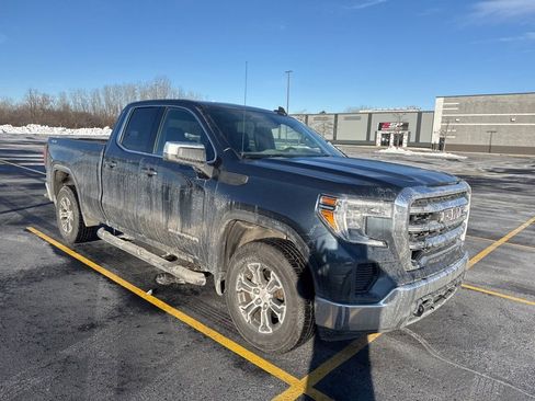 Certified 2020 GMC Sierra 1500 SLE w/ SLE Value Package image 2