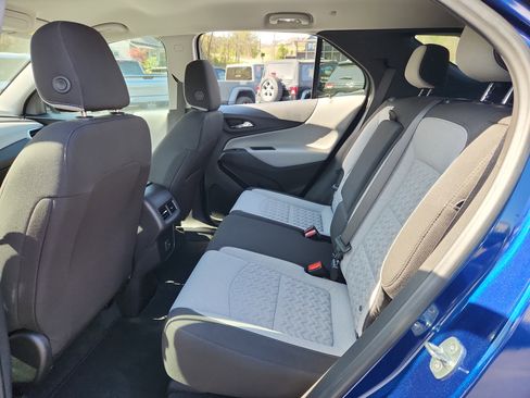 Used 2023 Chevrolet Equinox LS w/ LS Convenience Package image 38