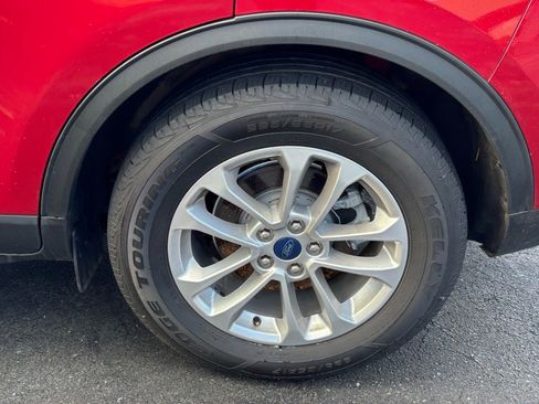 Used 2022 Ford Escape SE w/ Convenience Package image 6