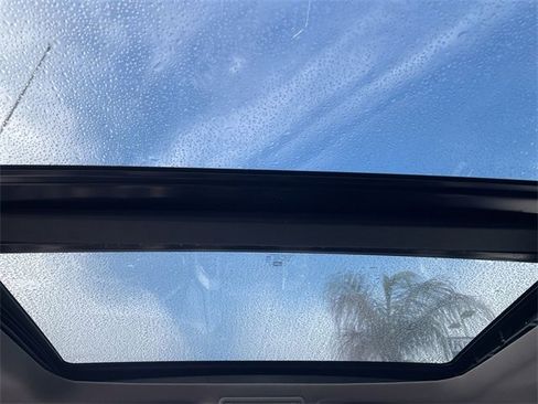 Used 2015 Ford F150 Lariat w/ Equipment Group 502A Luxury image 21