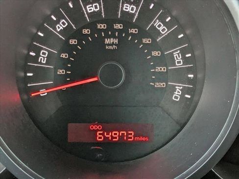 Used 2011 Kia Soul FWD image 11