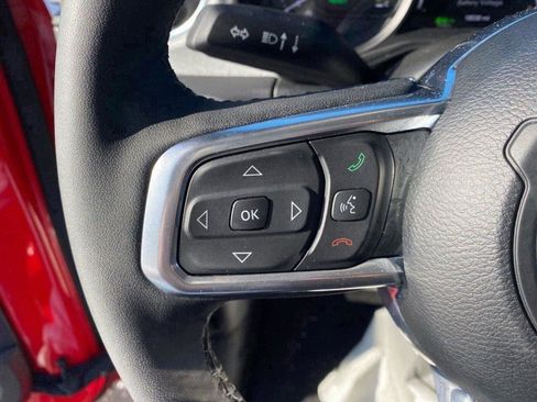 Used 2025 Jeep Wrangler Sahara w/ Safety Group image 13