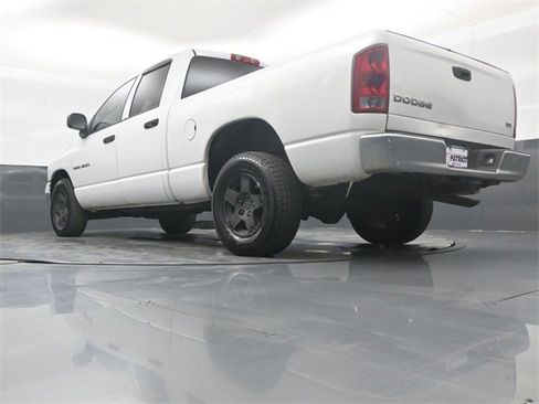 Used 2004 Dodge Ram 1500 Truck SLT image 41