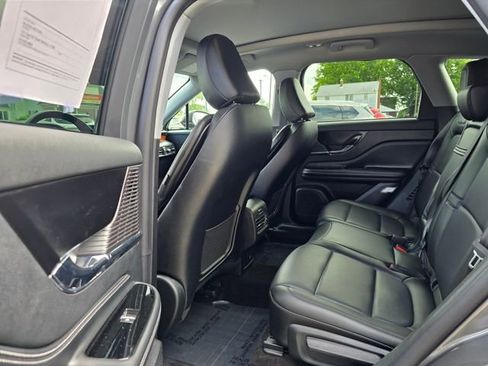 Used 2022 Lincoln Corsair Reserve w/ Equipment Group 201A image 21