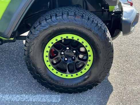 Used 2021 Jeep Wrangler Unlimited Rubicon w/ Xtreme Recon 35" Tire Package AWD/4WD image 8
