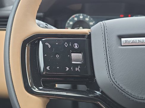 New 2026 Land Rover Range Rover Velar Autobiography image 17