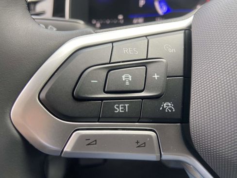 New 2026 Volkswagen Jetta SE image 22